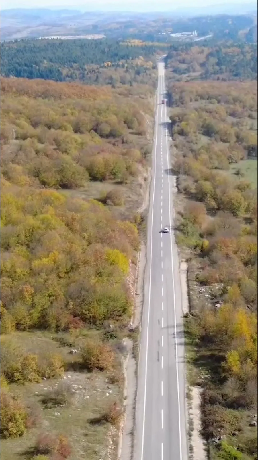 KARABÜK’TE SONBAHAR RENKLERİ HAVADAN GÖRÜNTÜLENDİ