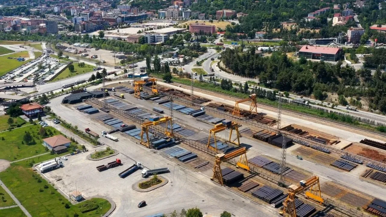 KARDEMİR MAYIS AYINDA REKOR SEVKİYATA İMZA ATTI
