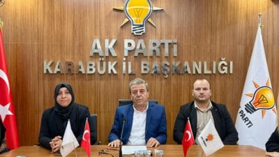 AK PARTİ’DEN 27 MAYIS DARBESİNE TEPKİ: KARABÜK’TE DEMOKRASİ VURGUSU 27 Mayıs 1960 Darbesi’nin 65. yılında AK Parti İnsan Hakları