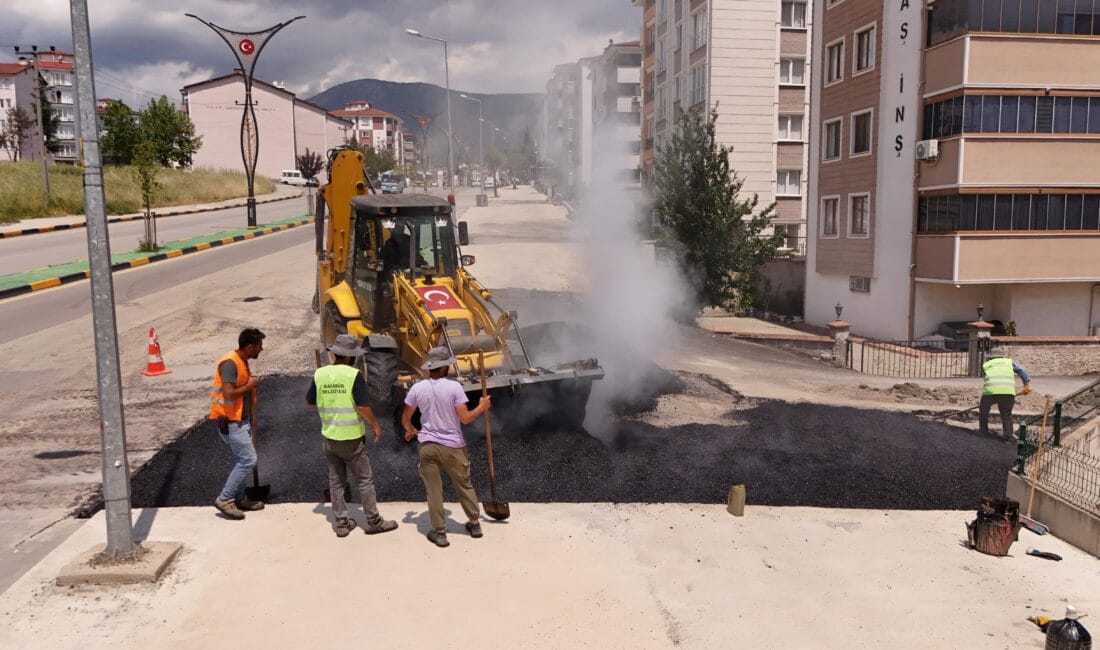 KARABÜK’TE ASFALT ÇALIŞMALARI HIZ KESMİYOR Karabük Belediyesi, yolların dayanıklılığını artırmak ve şehri daha yaşanabilir hale