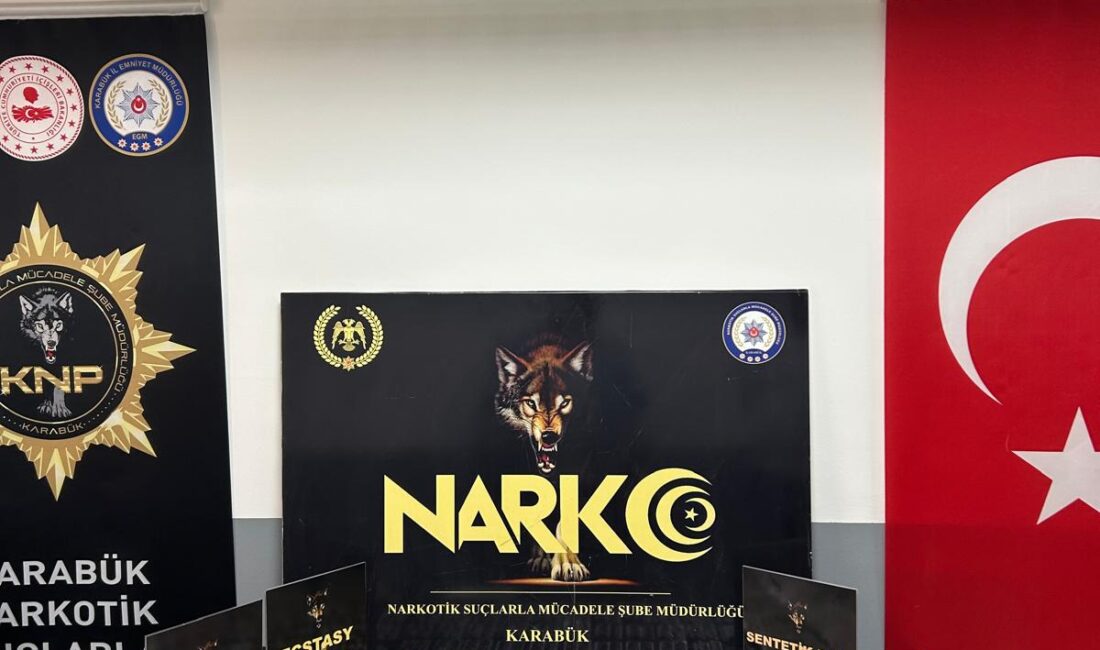 KARABÜK MERKEZ VE ESKİPAZAR’DA UYUŞTURUCU OPERASYONU: BİRİ TUTUKLANDI Karabük merkezde 2 Temmuz’da B.K. isimli şahsın üzerinde 2,79 gram