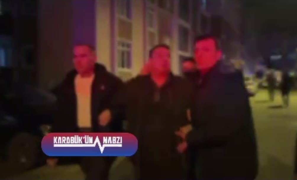 Karabük’ün Şirinevler Mahallesi’nde bir kişi tüfekle vurularak yaralandı. 