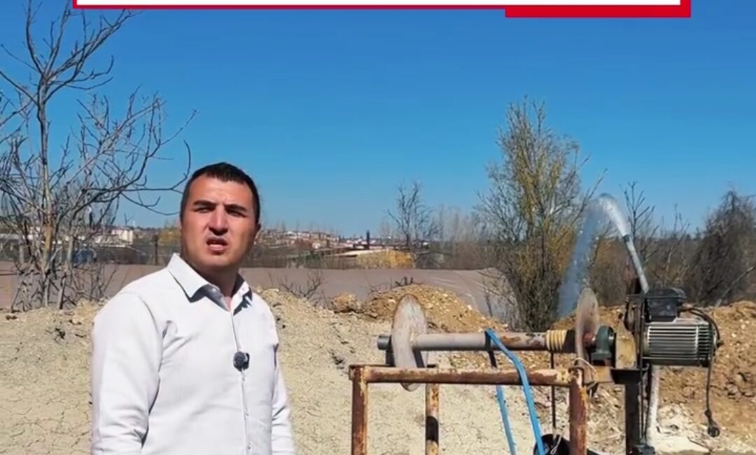 KARABÜK’TE SU KAYNAKLARINI GÜÇLENDİRMEK İÇİN YENİ KUYULAR AÇILIYOR Karabük Belediyesi, yaz aylarında yaşanabilecek su sıkıntısına karşı çalışmalarını sürdürüyor.