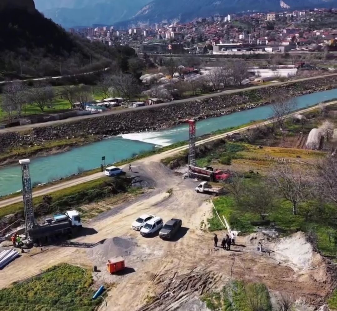 Karabük Belediyesi, yaz aylarında yaşanabilecek su sıkıntısına karşı çalışmalarını sürdürüyor.
