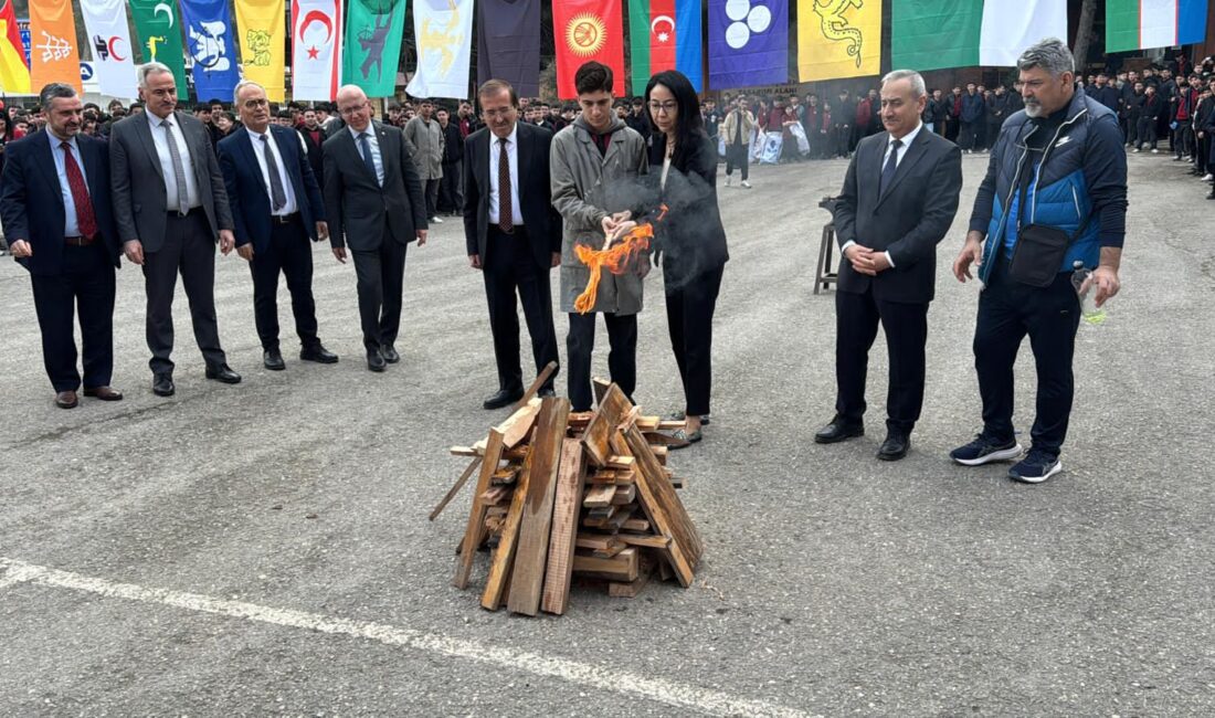 Karabük'te Nevruz Bayramı dolayısıyla etkinlik düzenlendi.