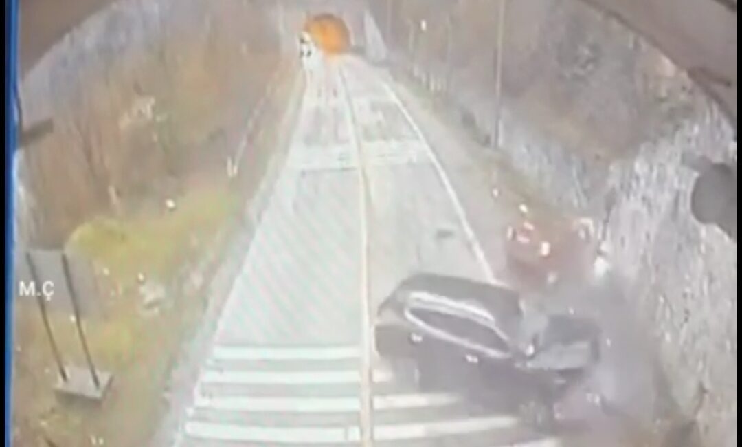 Karabük’te otomobil ile SUV tipi aracın çarpışması sonucu 1 kişi