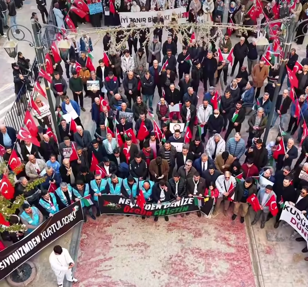 Karabük’te, Gazze’de yaşananlara dikkat çekmek amacıyla yürüyüş düzenlendi.