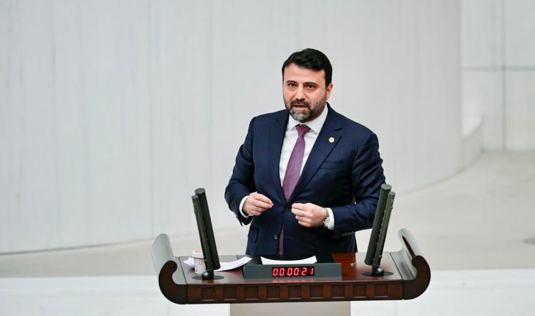 CEM ŞAHİN: “BİZLER SEÇİMLE İKTİDARA GELDİK” AK Parti Genel Sekreter Yardımcısı ve Karabük Milletvekili Cem Şahin,