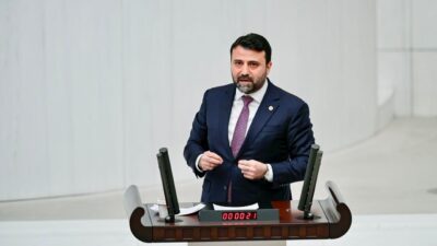 CEM ŞAHİN: “BİZLER SEÇİMLE İKTİDARA GELDİK” AK Parti Genel Sekreter Yardımcısı ve Karabük Milletvekili Cem Şahin,