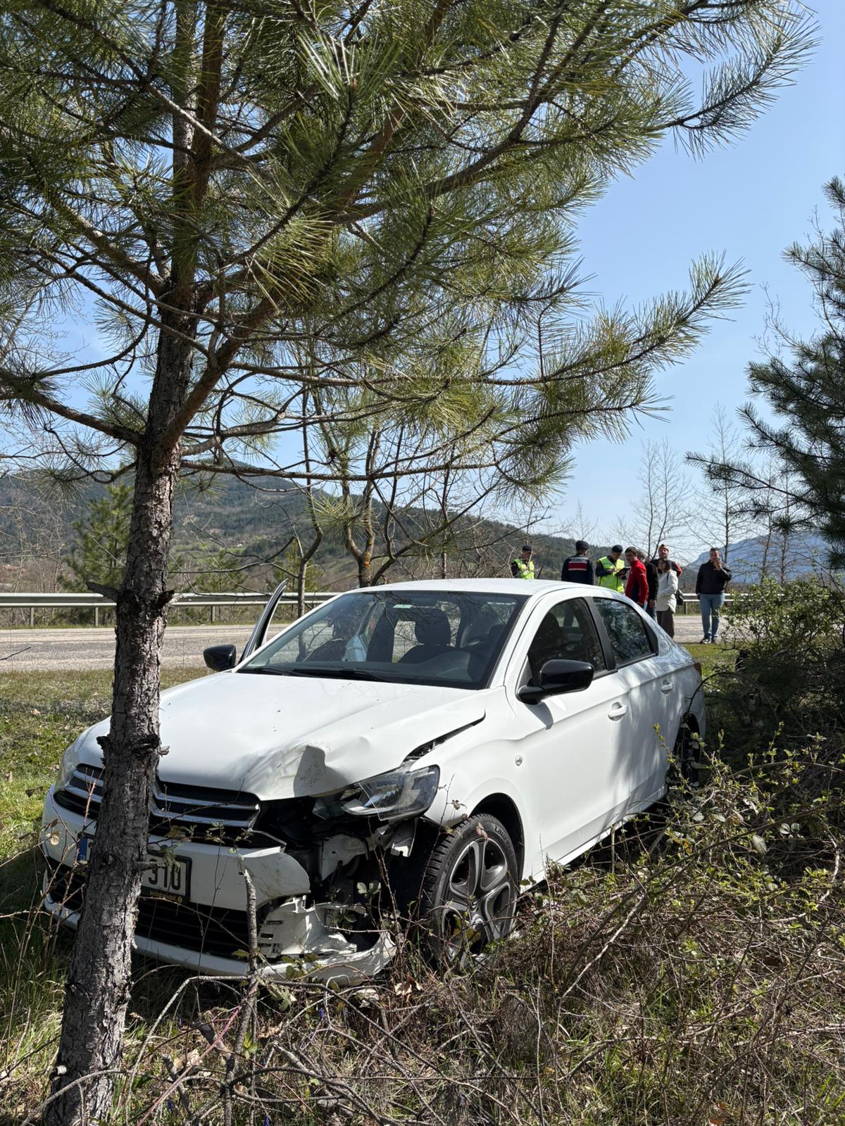 Karabük’ün Safranbolu ilçesinde otomobil ile motosikletin çarpışması sonucu 1 kişi