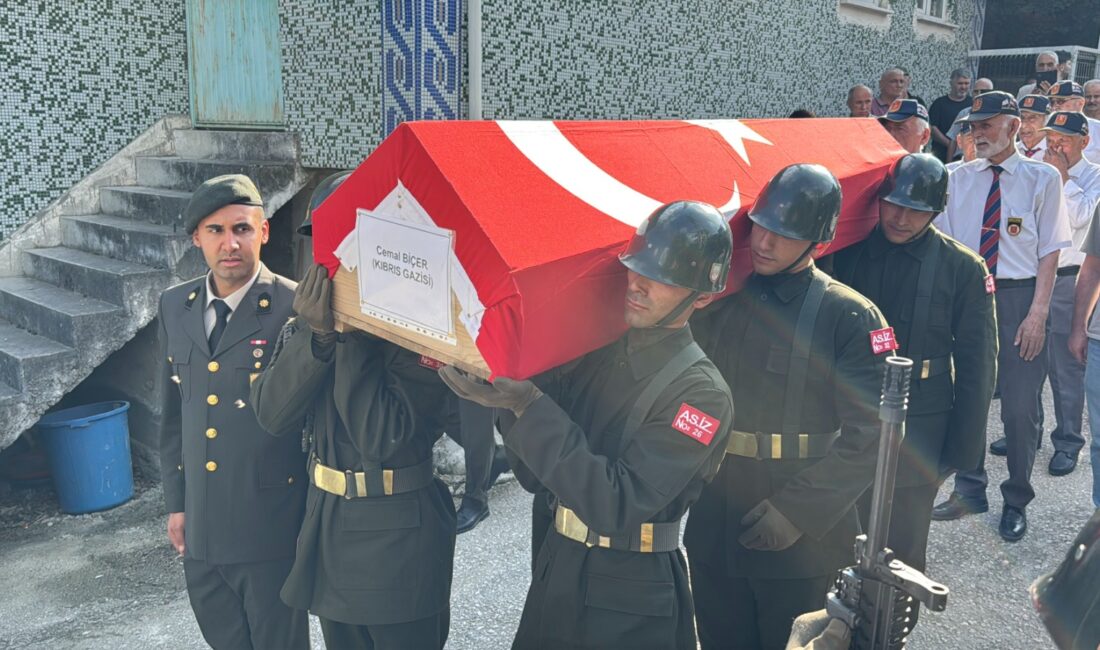 KIBRIS GAZİSİ CEMAL BİÇER ASKERİ TÖRENLE SON YOLCULUĞUNA UĞURLANDI Karabük'te tedavi gördüğü hastanede yaşında yaşamını yitiren 72 yaşındaki Kıbrıs