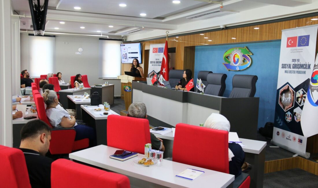 KARABÜK’TE SOSYAL GİRİŞİMCİLİK MALİ DESTEK PROGRAMI TANITILDI 2026 Yılı Sosyal Girişimcilik Mali Destek Programı Bilgilendirme Toplantısı, Karabük