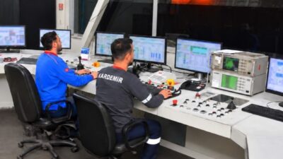 KARDEMİR’DE ÜRETİM SÜREÇLERİNE DİJİTAL DÖNÜŞÜM KARDEMİR, üretim süreçlerini Seviye 3 Üretim Yönetim Sistemi, görüntü işleme